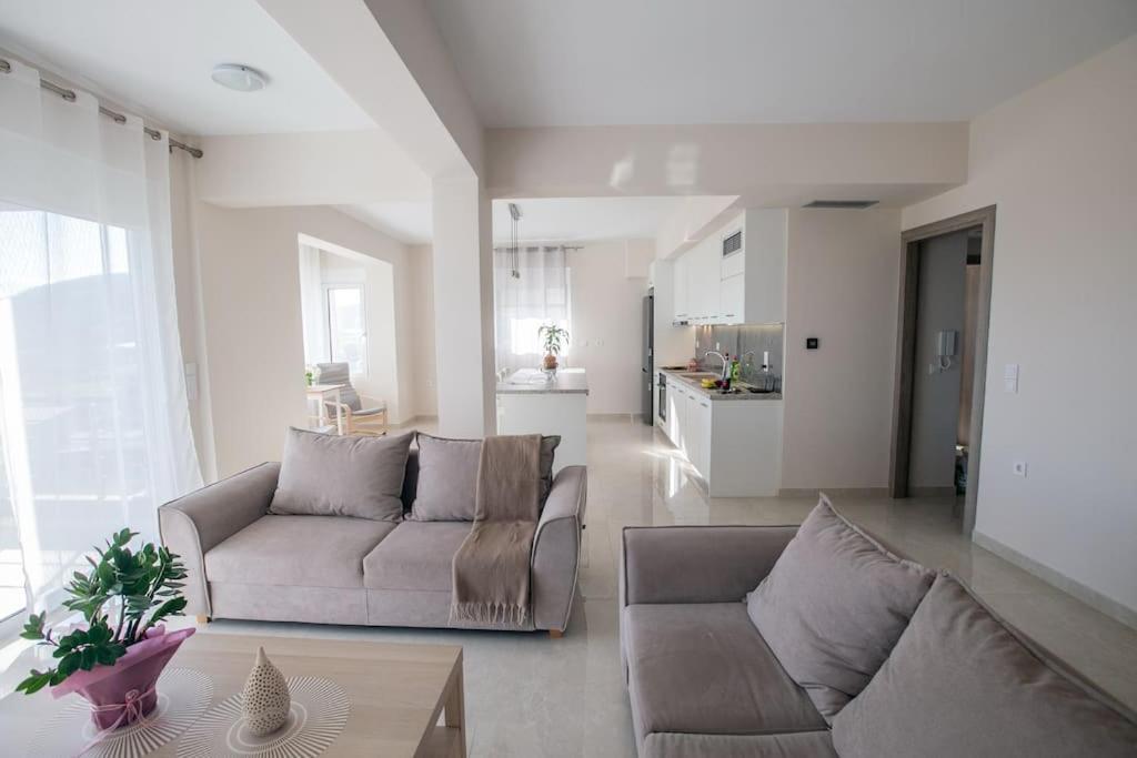 Over The Horizon 3 Bedroom Apartment Нафплион Екстериор снимка